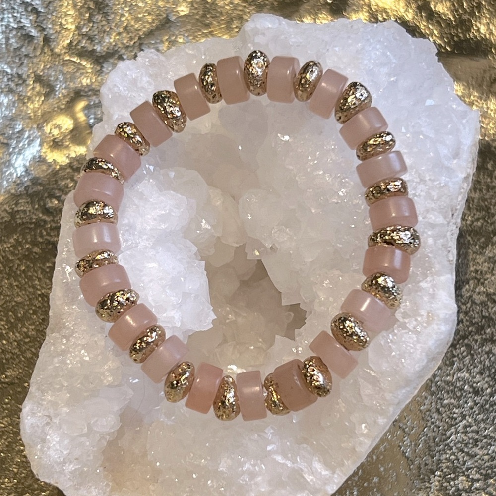 Gemstone Bracelet✨ Blush Rose Quartz and Gold Dipped Lava Rock ⭐️